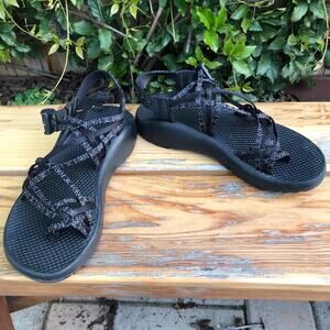 Chacos Womens ZX/2 Classic Sandals size 7 J105524 Black Strappy Open Toe Outdoor